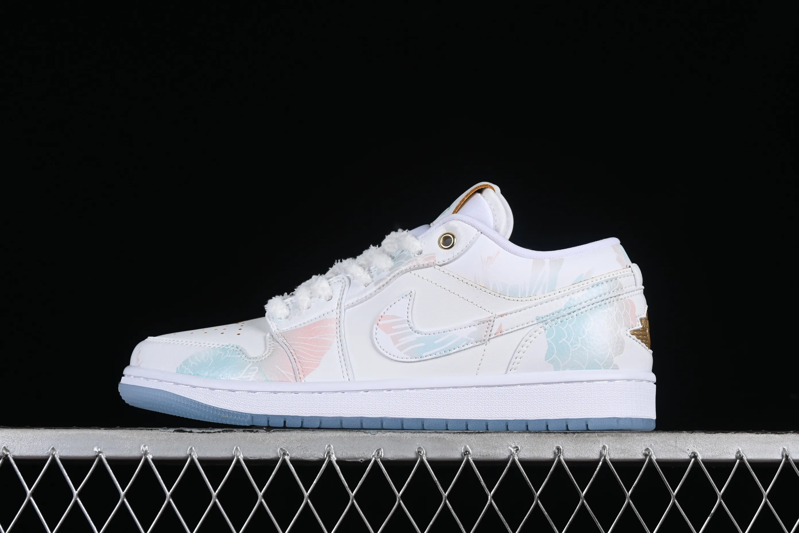 All Categories Air Jordan Jordan Series Basketball Shoes Air Jordan 1 Low Air Jordan 1 Low AJ1 Joe 1 Year of the Dragon Limited New Chinese Style Customization Steam Puppet-Third Prince Ao Bing Low State Cultural Casual Shoes FN8901-164